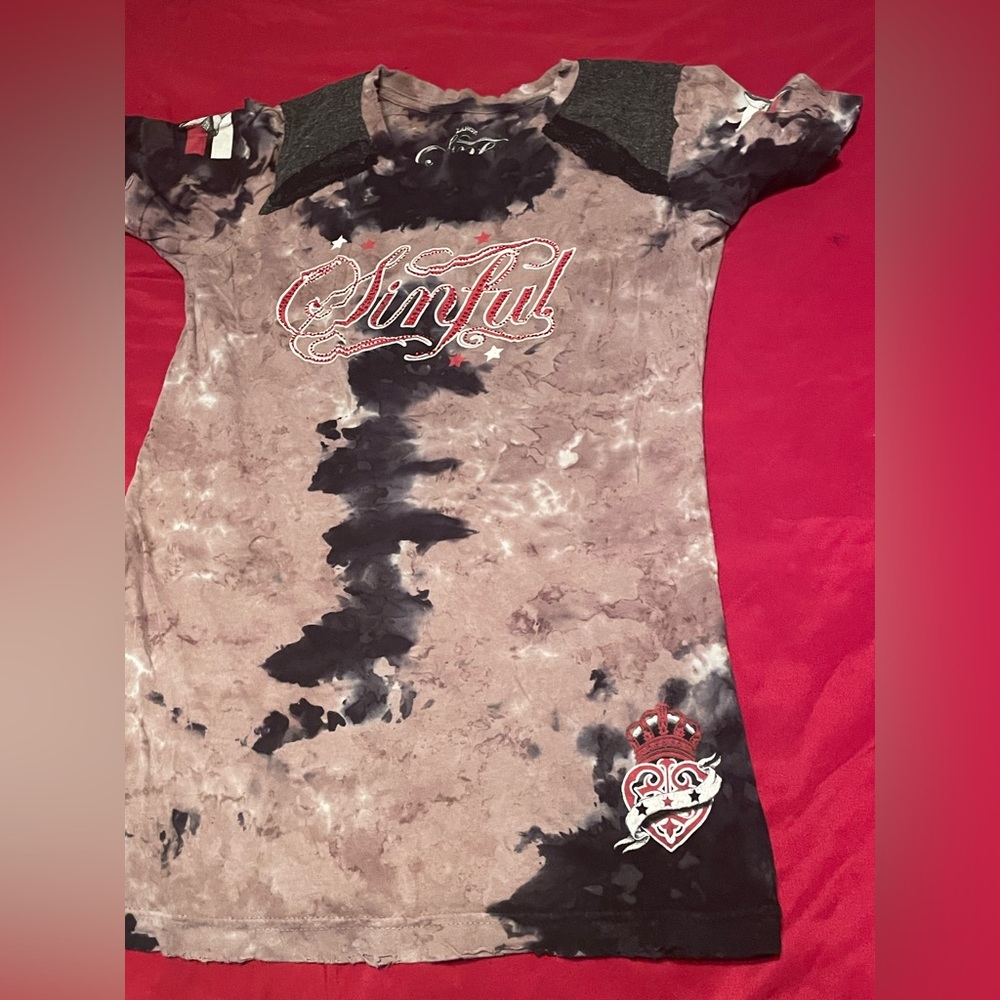 Sinful shirt L